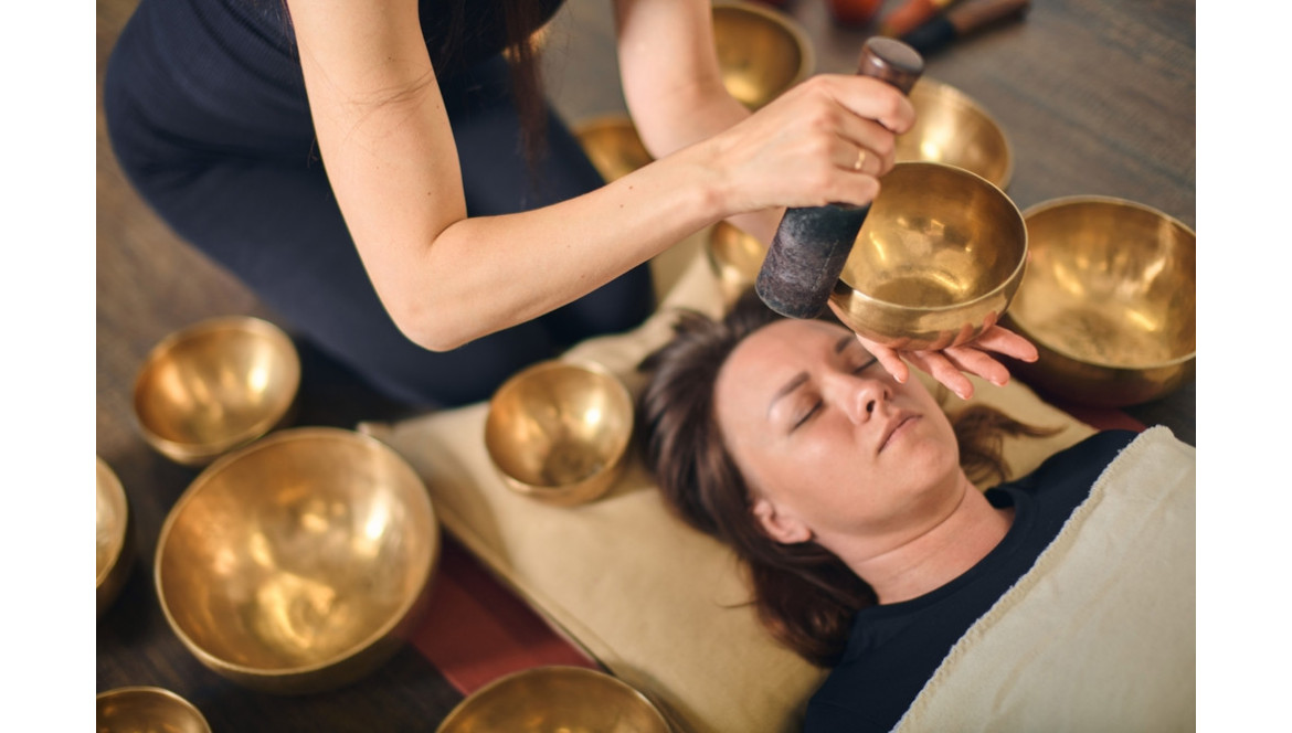 Singing Bowl Reiki: How Sound Healing & Reiki Work Together for Deep Energy Balance